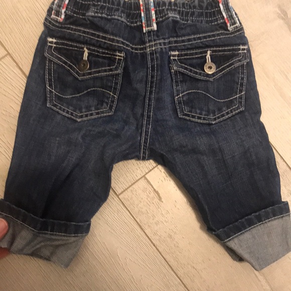 Mini Boden Capri jeans 1 1/2-2 years like new - Picture 2 of 4